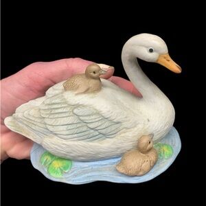 Vintage Swann and Babies